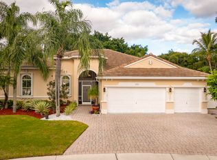 6973 Finamore Cir, Lake Worth, FL 33467