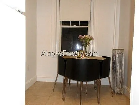 (Undisclosed Address) Photo 1