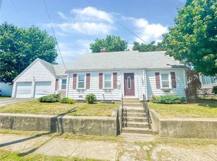 6 Douglas St, Cranston, RI 02910
