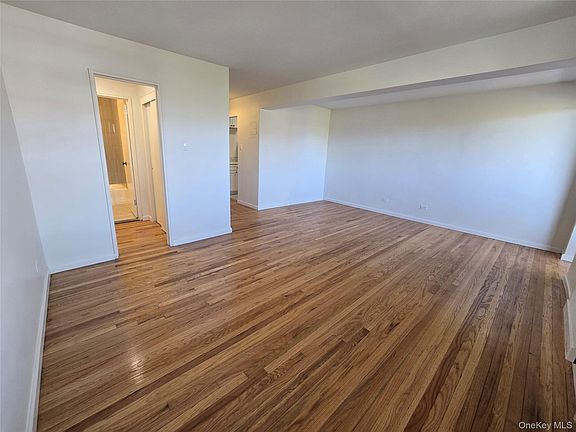 4th image of 86-10 151st Avenue #5N