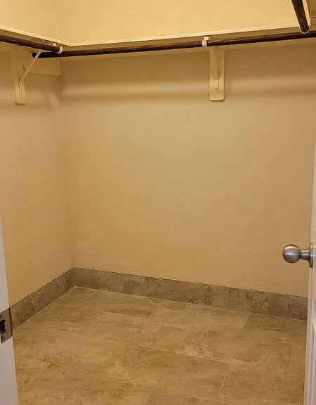 12930 Echo Landing Dr — Photo 35
