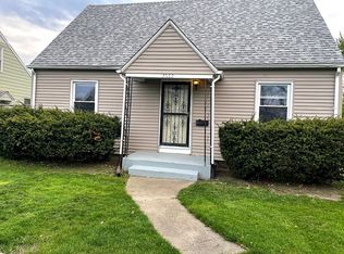 2052 Hickory Grove Rd, Davenport, IA 52804