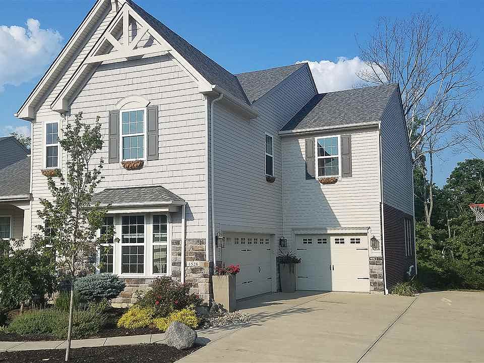 2nd image of 1526 Twinridge Way