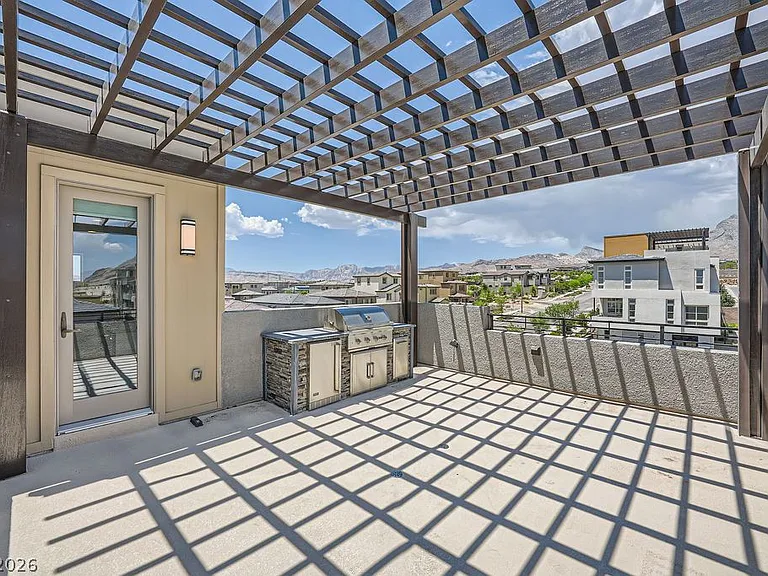 11821 Stone Run Ave — Photo 11