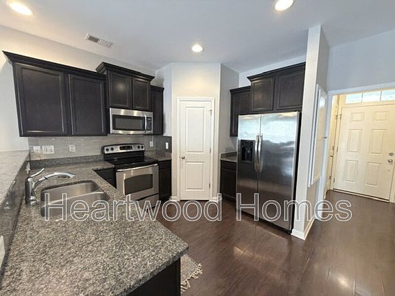 2nd image of 205 Canal Place Dr
