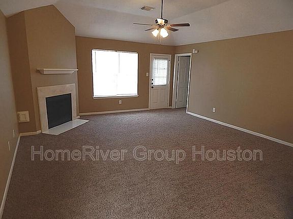 5th image of 22614 Braken Manor Ln