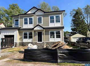 64 Alberta Dr, Saddle Brook, NJ 07663