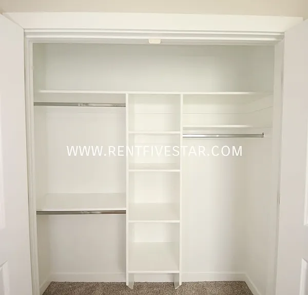 431 McKinley Ave #3B — Photo 9