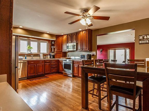 4th image of 53276 Bellamine Dr