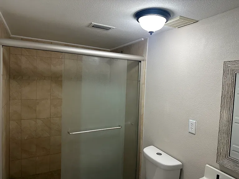 10918 Crescent Ln — Photo 6