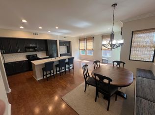 676 W 1st St, Claremont, CA 91711