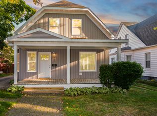 923 Michigan Ave, Saint Joseph, MI 49085