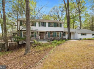 99 Elfman Dr, Doylestown, PA 18901