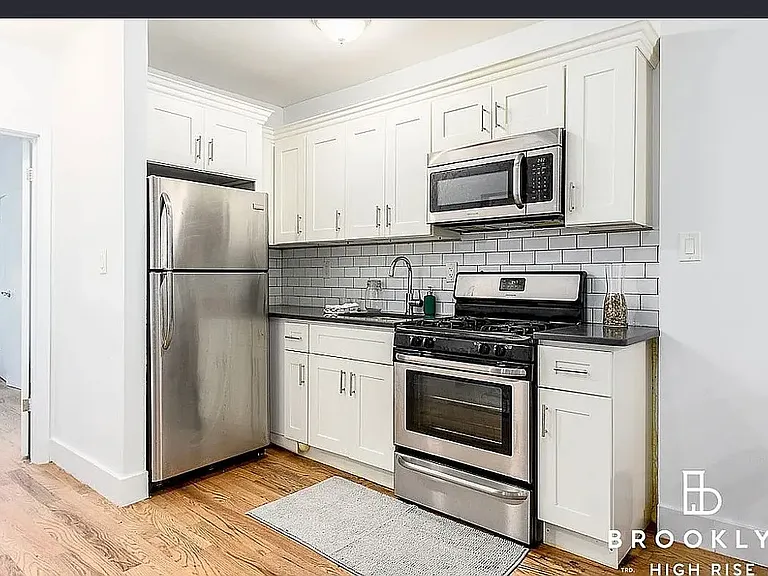 291 Martense St #1F — Photo 7