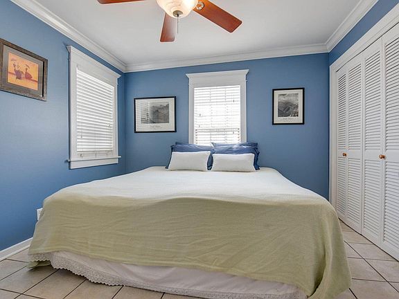 5th image of 1209 E William St #5
