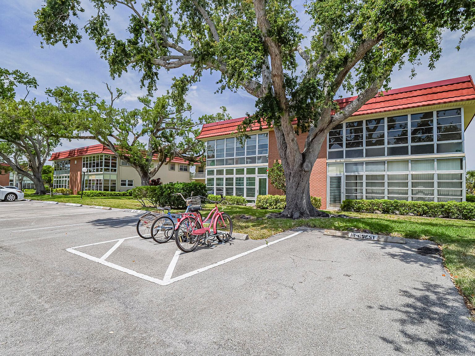 18 Vista Palm Lane #102