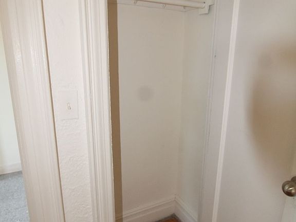 2nd image of 3620 Parsons Blvd APT 4A
