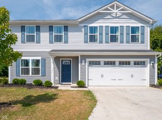 960 Red Hills Ct, Lebanon, IN 46052