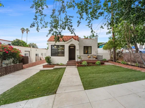 1561 W 7th St, San Pedro, CA 90732