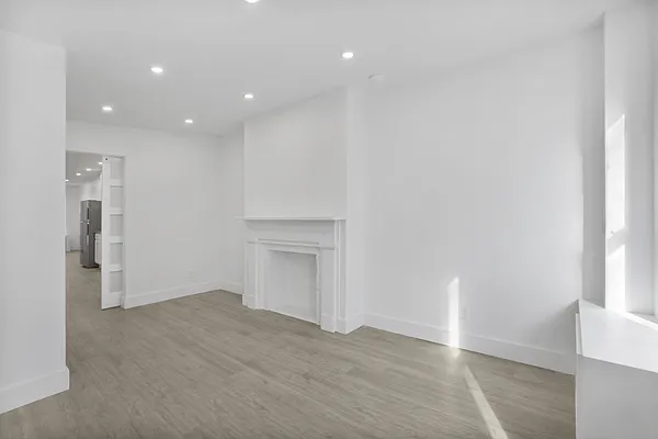 Rented by Corcoran | media 2