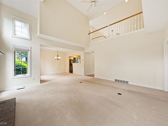 5th image of 9 Aberdeen Ct