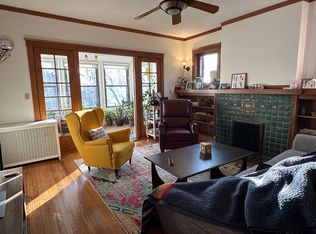 1220 Elmwood Ave, Evanston, IL