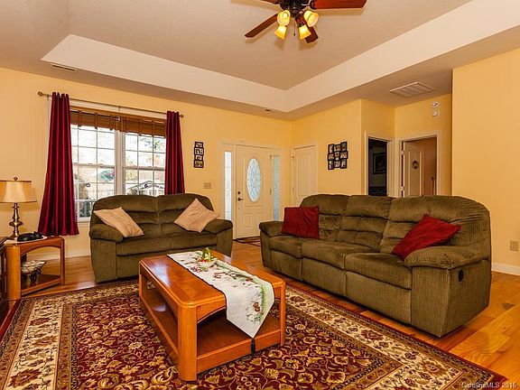 3rd image of 47 N Springs Dr #1