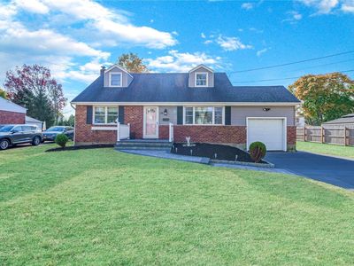 24 Eldridge Street, East Northport, NY, 11731