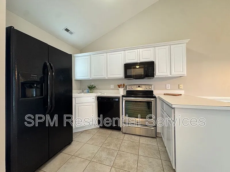2 bed, 2.0 bath, 1000 sqft, $1,550 — Photo 4