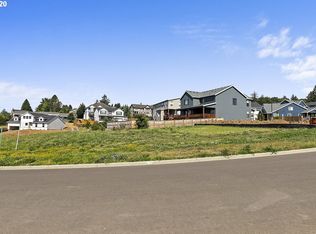 9025 SE Spyglass Dr #11, Happy Valley, OR 97086