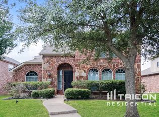 2785 Greenway Dr, Frisco, TX 75034