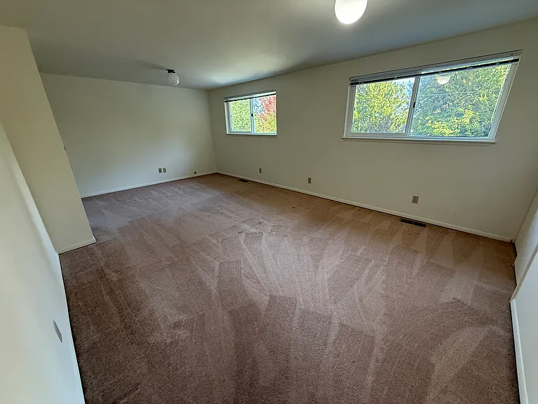 17245 Angeline Ave S #UPPER — Photo 11