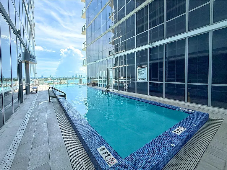 1100 Biscayne Blvd #3404 — Photo 33