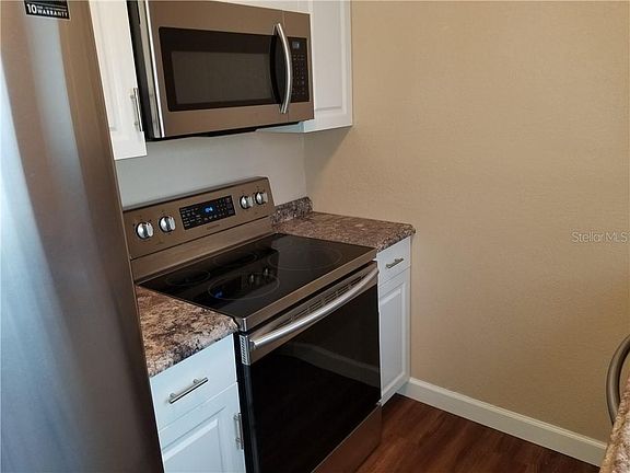4th image of 5107 Cliveden Dr