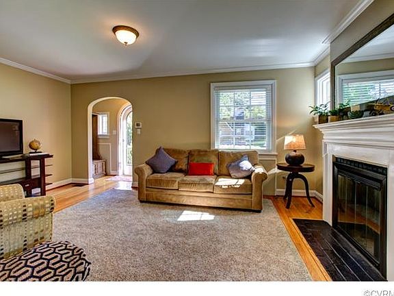 5th image of 4303 N Ashlawn Dr