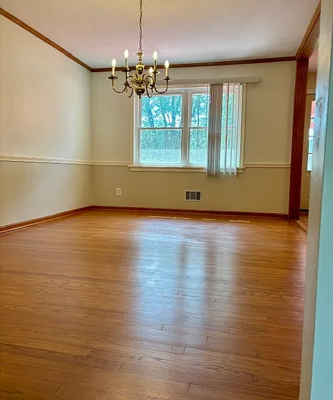 258 Winchester Rd — Photo 11