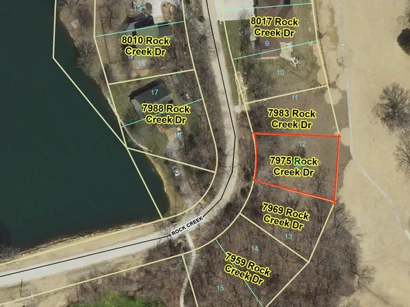 7975 Rock Creek Dr, Ozawkie, KS 66070