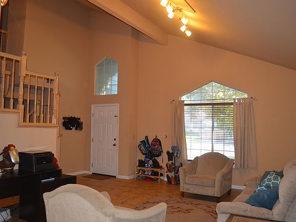 3rd image of 5981 Laguna Park Dr