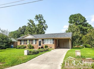 4448 W Moore St, Farmville, NC 27828