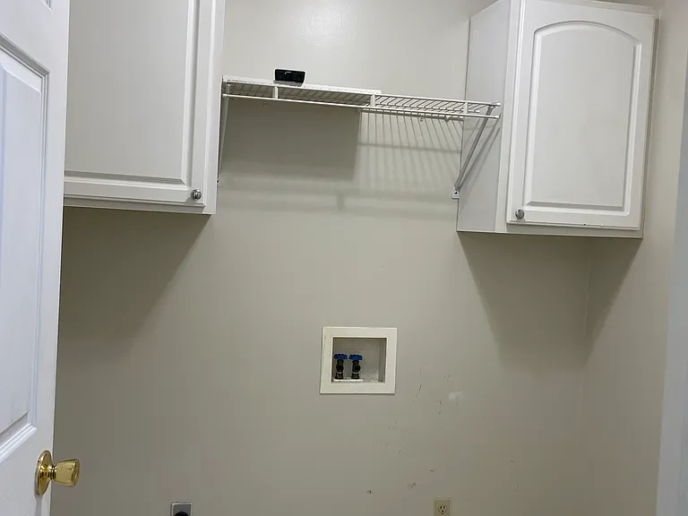 214 Fairway Blvd — Photo 17