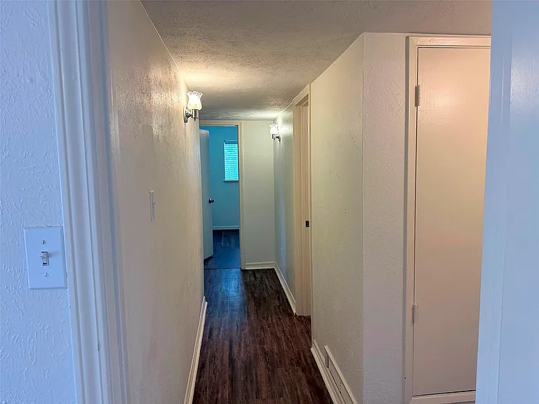 4026 Coltwood Dr — Photo 22
