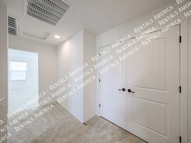 16875 N 12th St #33 — Photo 25