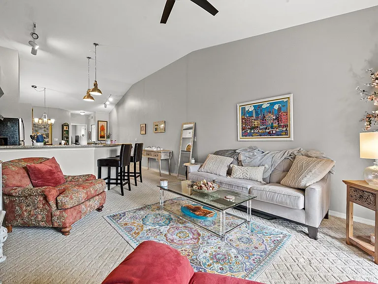 1039 Normandy Trace Rd — Photo 11