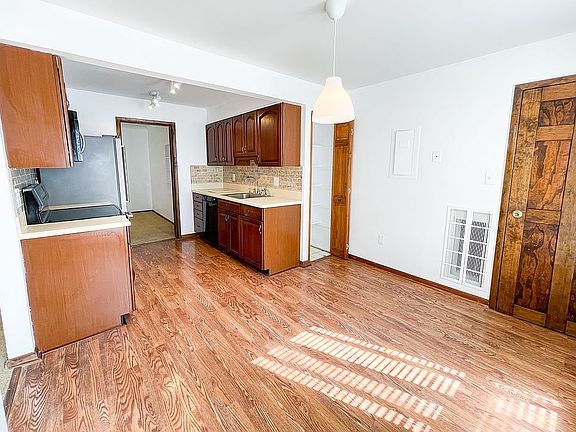 5th image of 565 Florida Ave APT 101