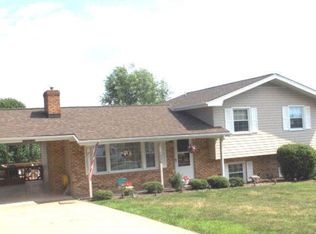 1026 Rockingham Dr, Harrisonburg, VA 22802