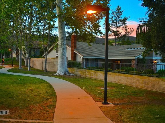 2nd image of 3079 Sierra Dr