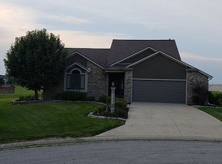 3104 Pinoak Ct, Fort Wayne, IN 46814