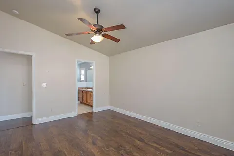 923 N Rolling Hills Rd — Photo 25