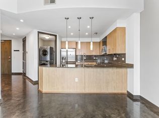 1510 Demonbreun St APT 702, Nashville, TN 37203