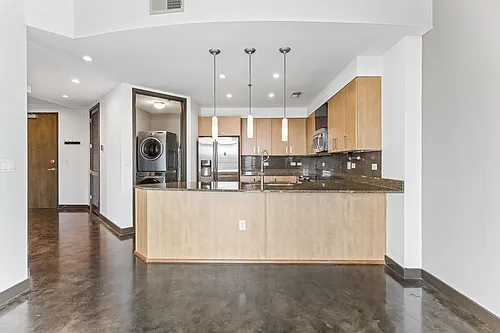1510 Demonbreun St #702 Photo 1